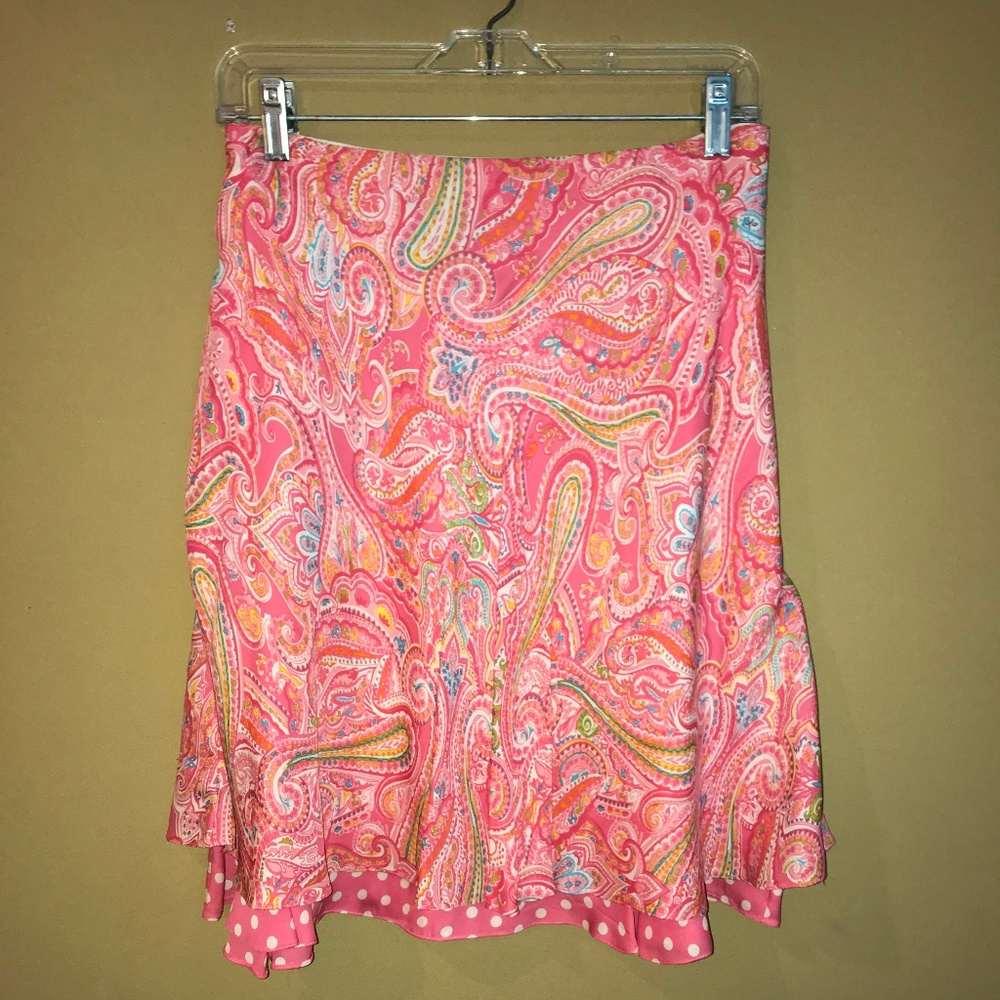 Oh so cute Pink Paisley Silk Skirt/Contrast Lining